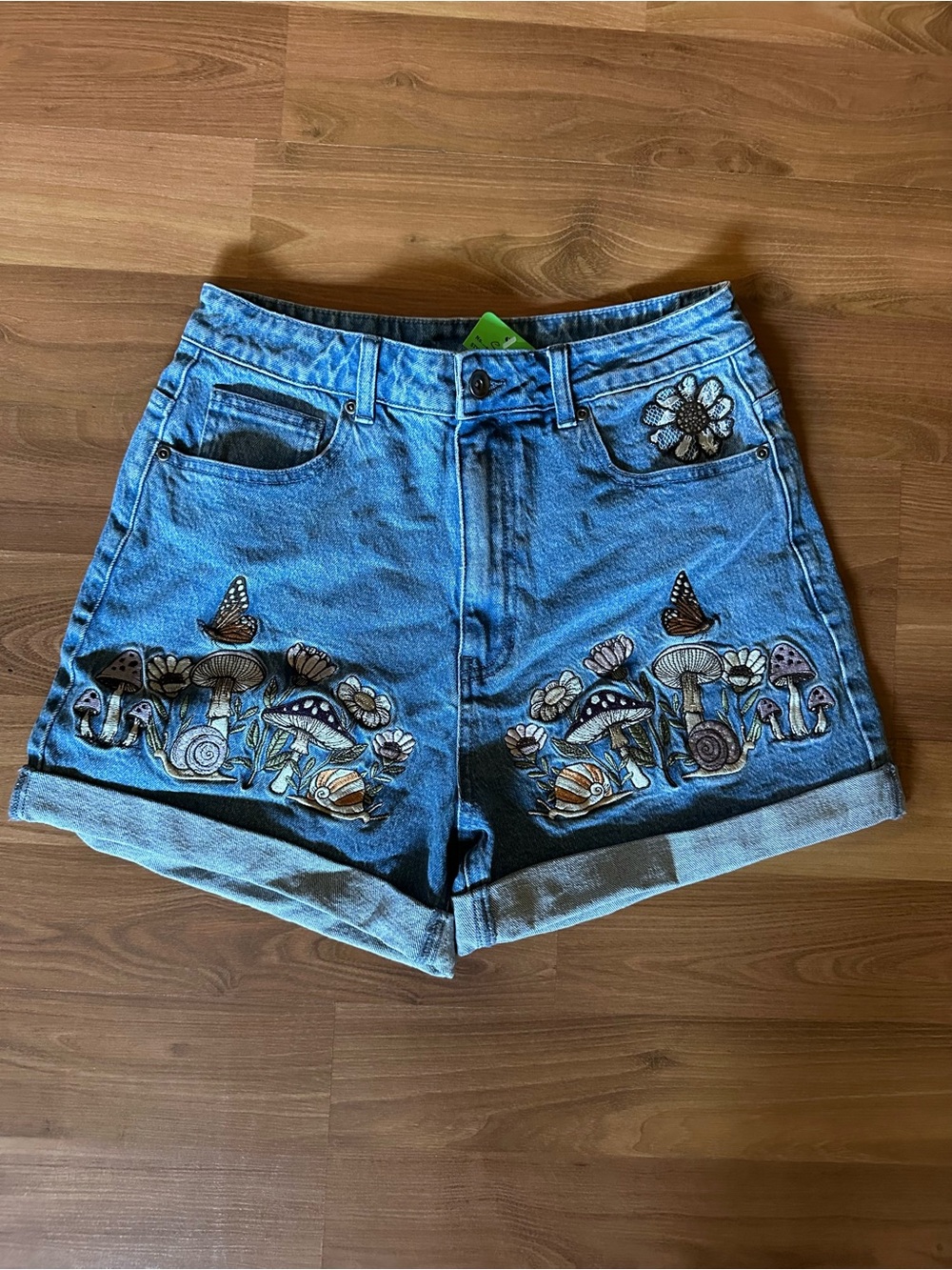 🆕 Embroidered Mushroom Garden High Rise Denim Mom Shorts